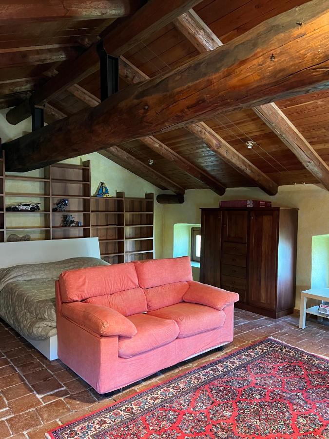 ホテル La Casa Arancione Boves エクステリア 写真
