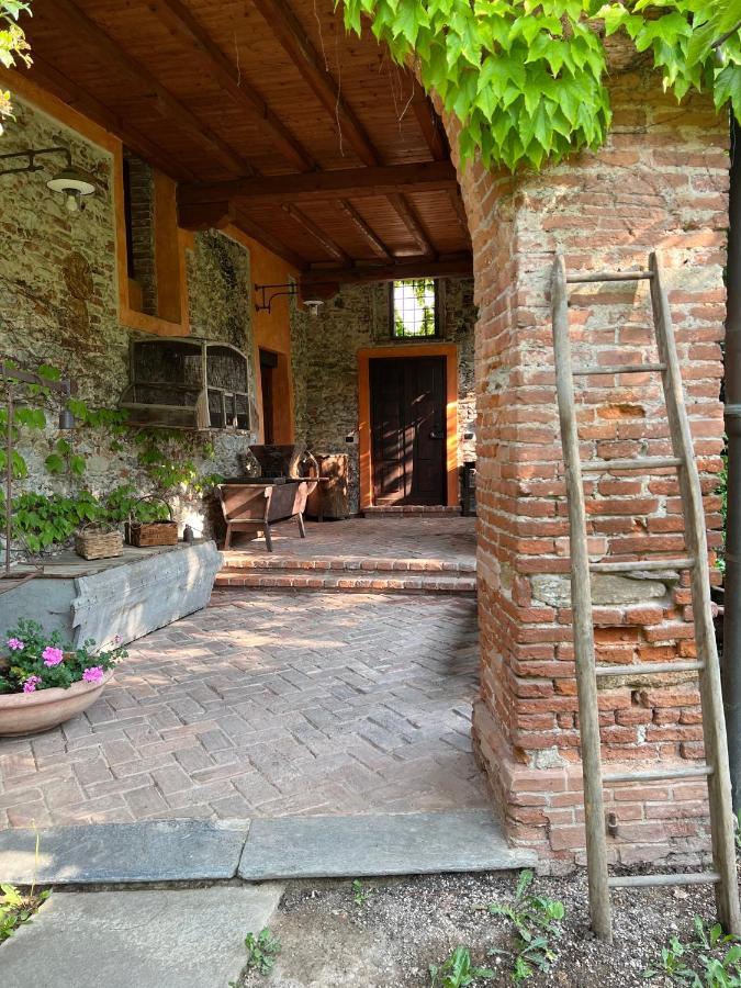 ホテル La Casa Arancione Boves エクステリア 写真