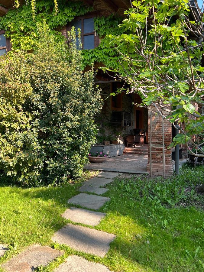 ホテル La Casa Arancione Boves エクステリア 写真