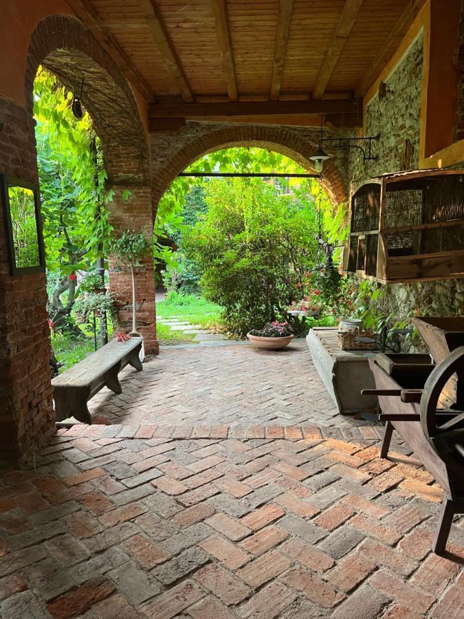 ホテル La Casa Arancione Boves エクステリア 写真